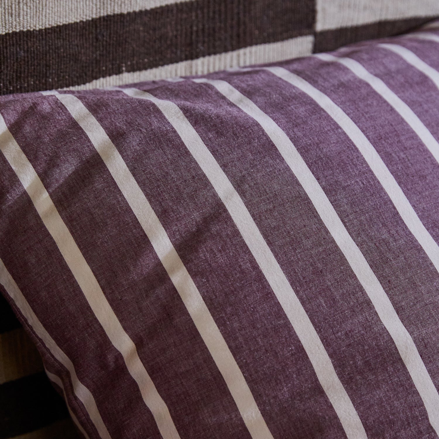 Abrielle Cotton Euro Pillowcase Set - Mahogany - Image 9