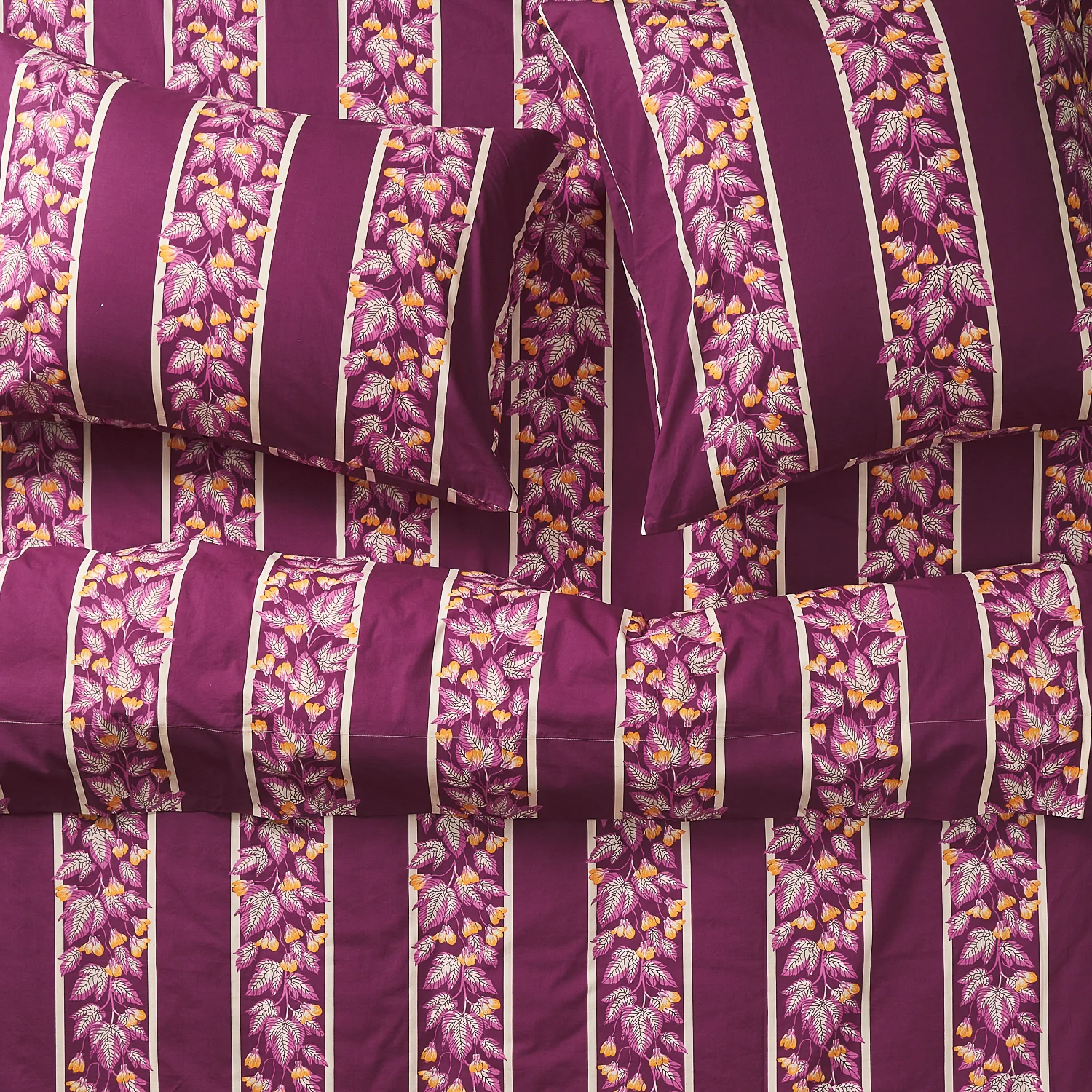 Agata Cotton Quilt Cover - Mulberry - Image 4
