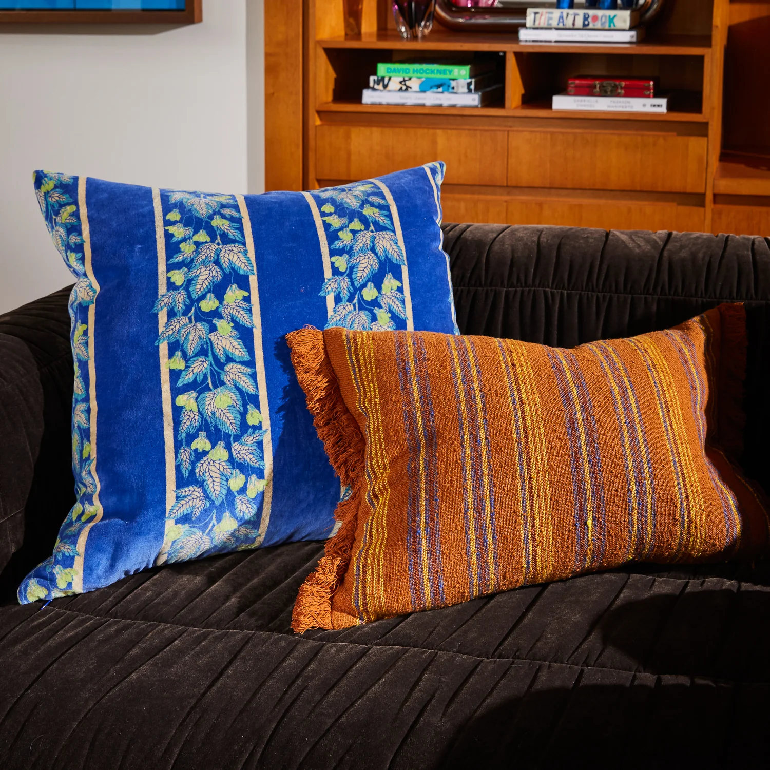 Agata Velvet Cushion - Ultramarine - Image 5