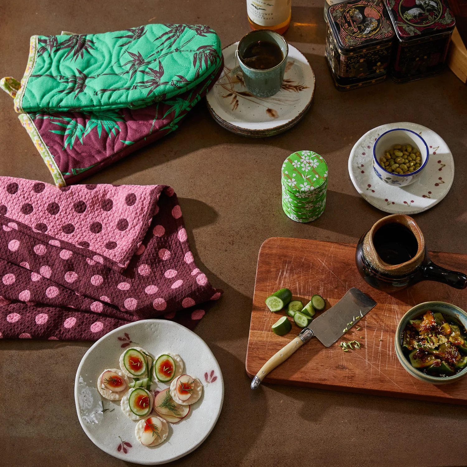 Aneta Oven Mitt Set - Image 5