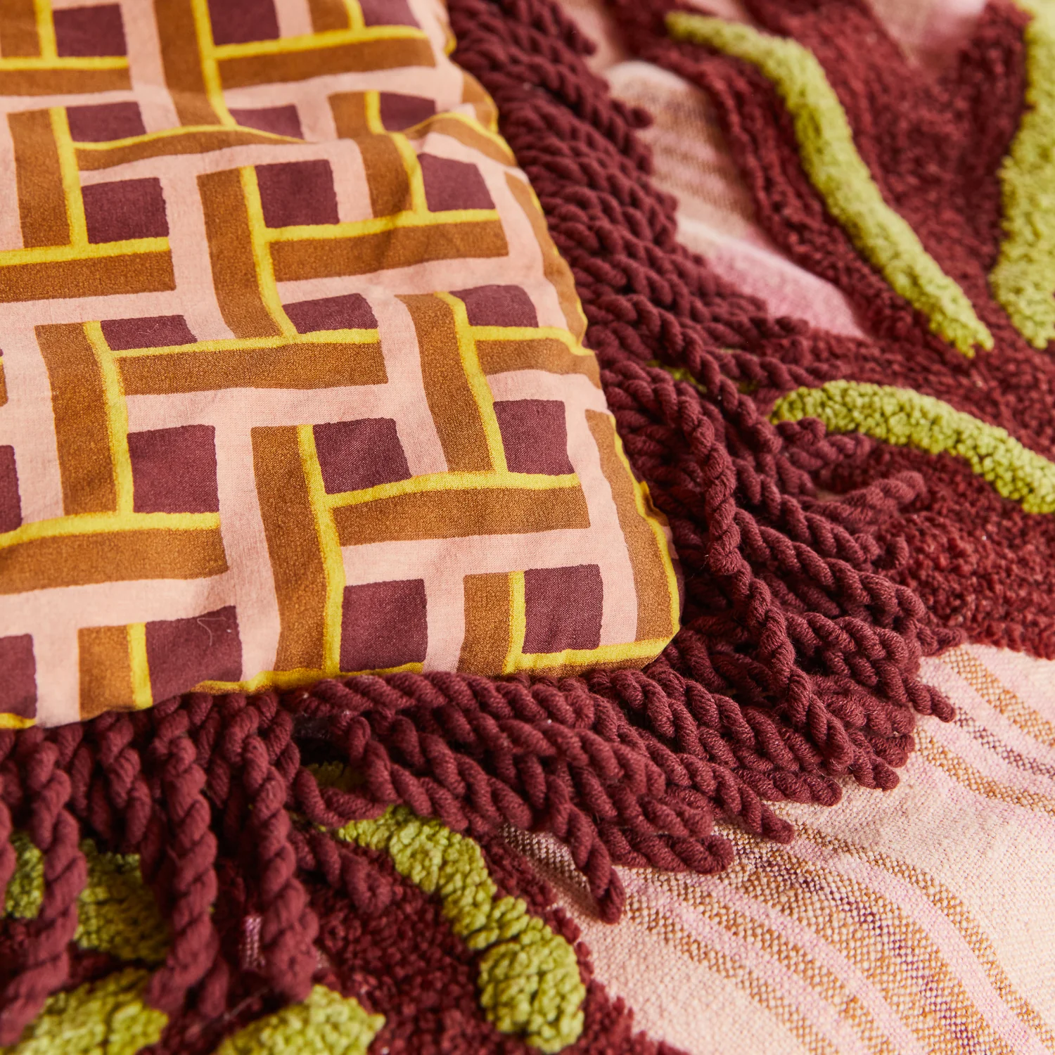 Aneta Tufted Blanket - Image 6