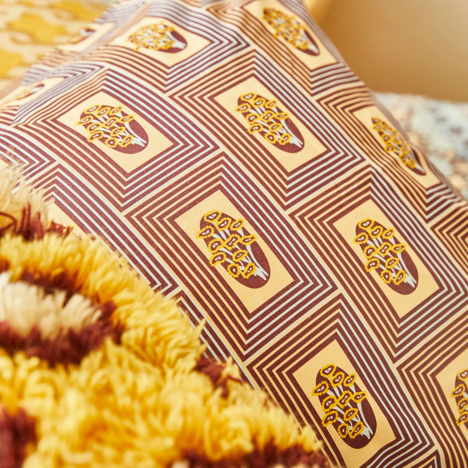 Antonella Cotton Pillowcase Set - Garnet - Image 4