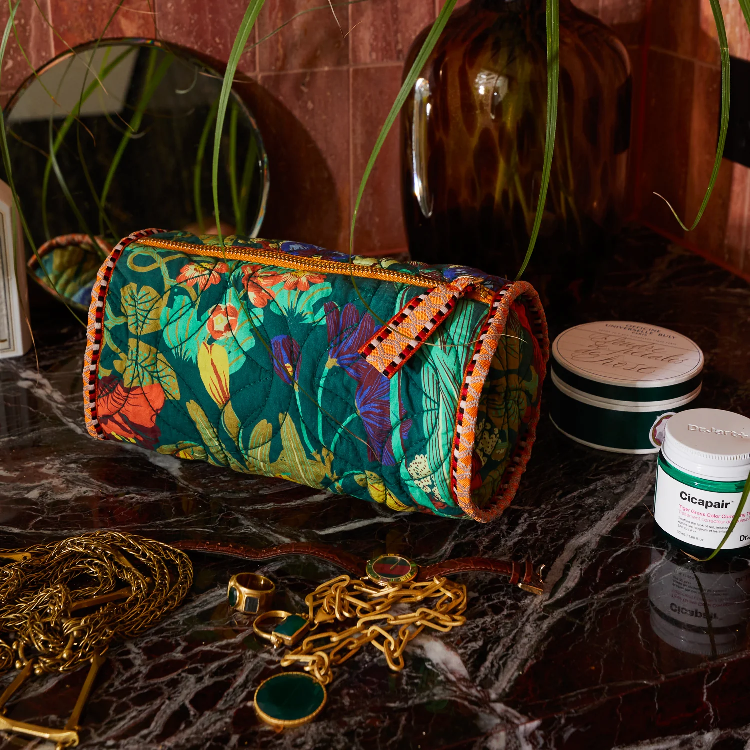 Babette Makeup Bag - Image 2