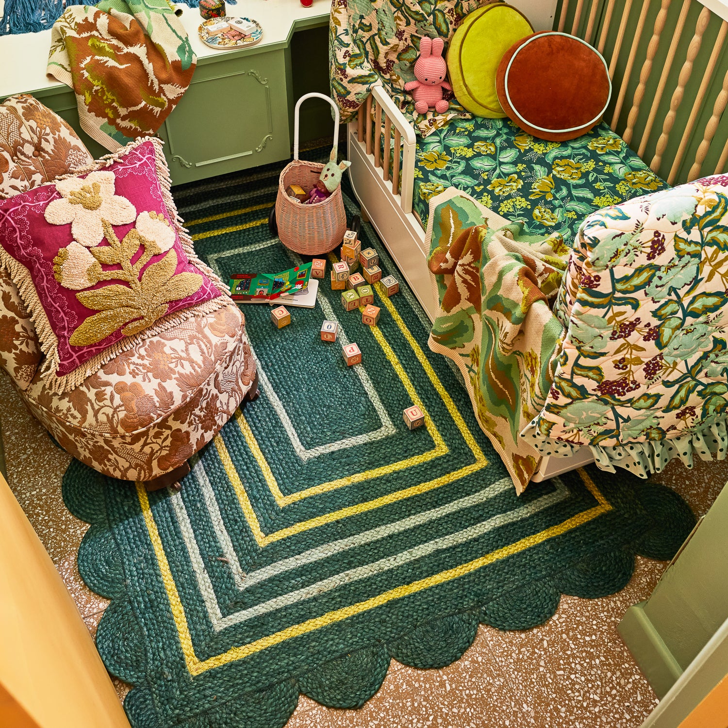 Burnet Jute Rug - Forest - Image 2