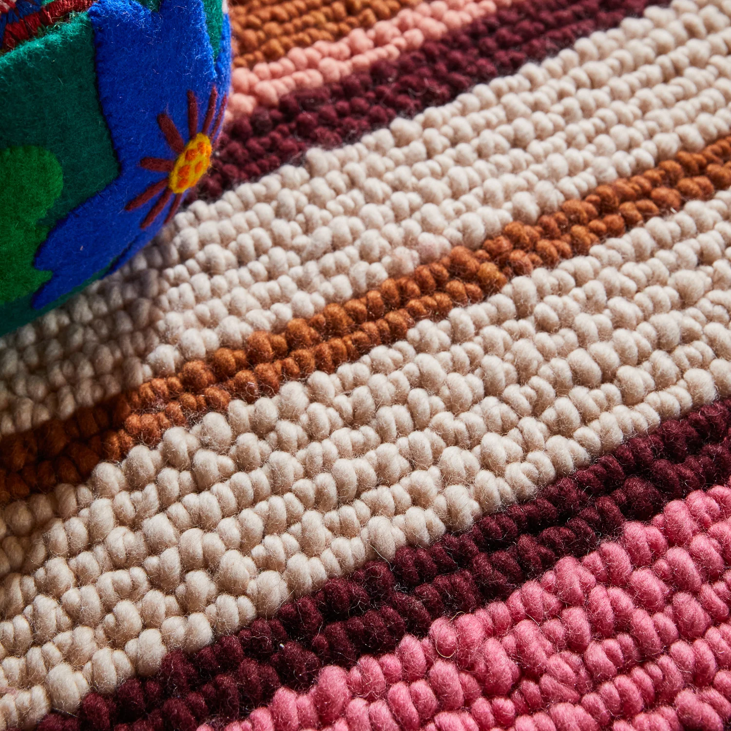 Capi Knot Rug - Poudre - Image 4