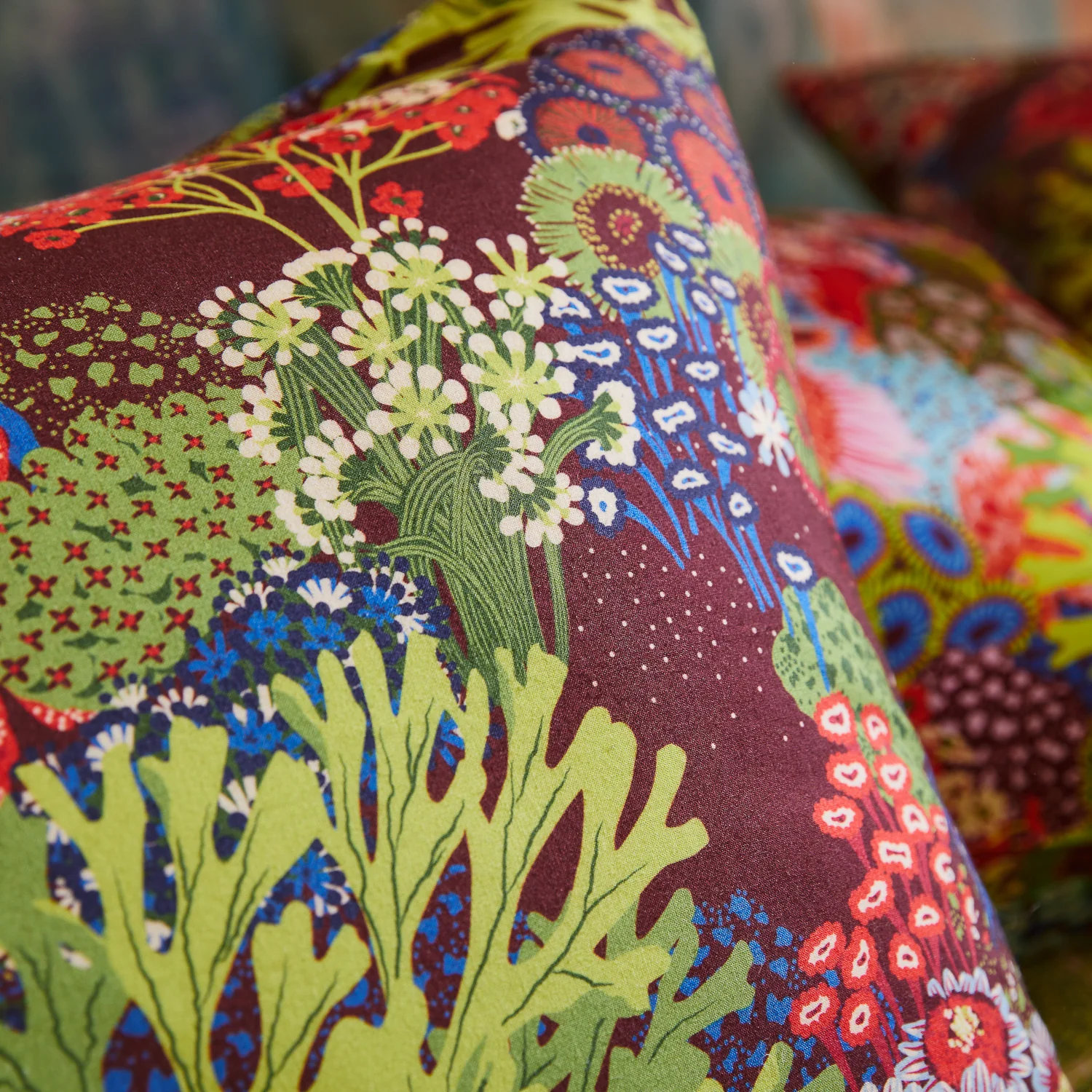 Cora Cotton Pillowcase Set - Garnet - Image 3