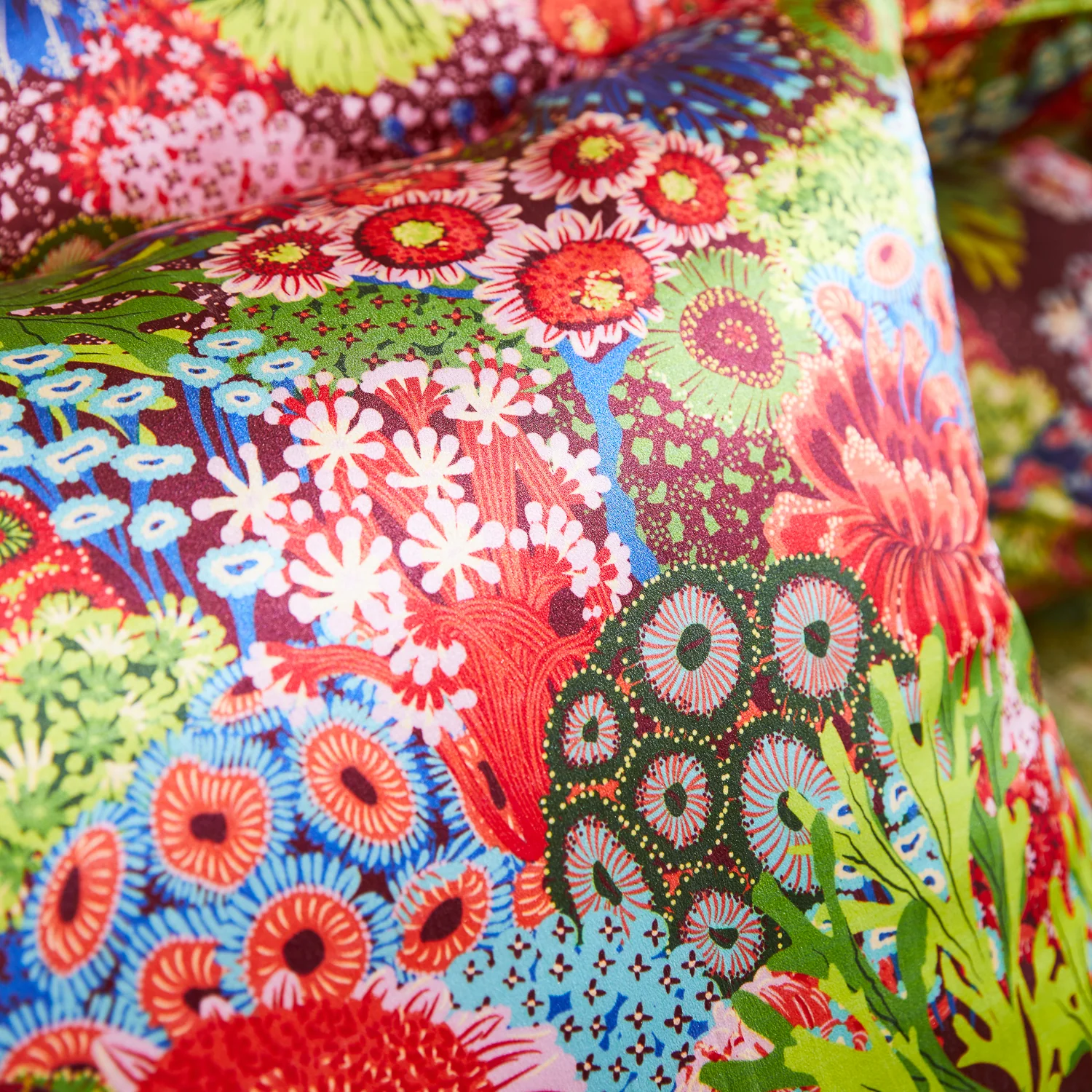 Coralie Silk Pillowcase - Garnet - Image 3