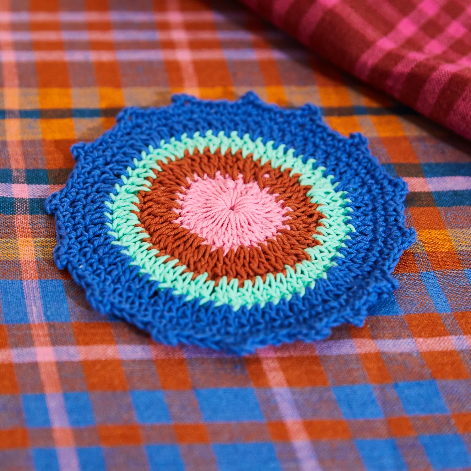 Dalian Crochet Coaster Set - Image 4