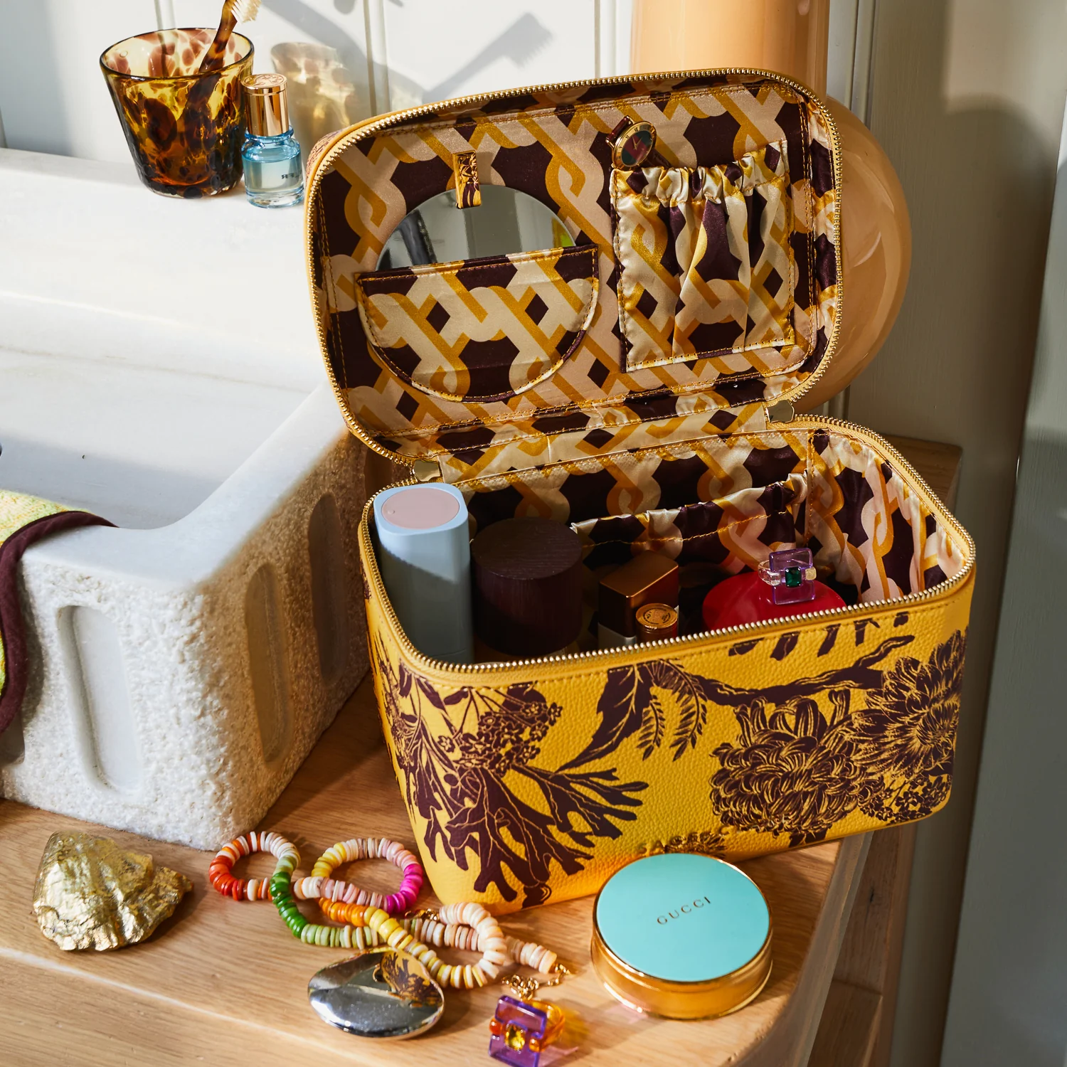 Delphine Large Vanity Case - Dune - Image 2