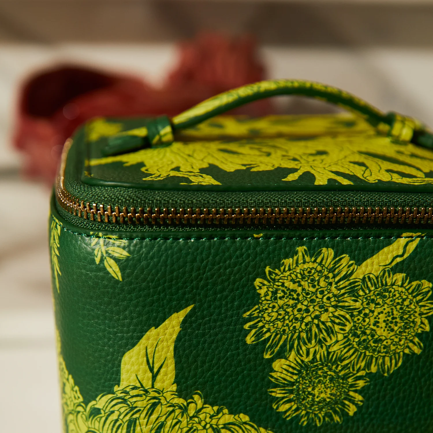 Delphine Small Vanity Case - Anise - Image 4