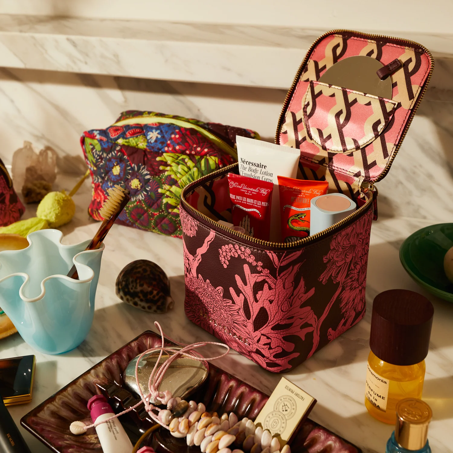 Delphine Small Vanity Case - Garnet - Image 2