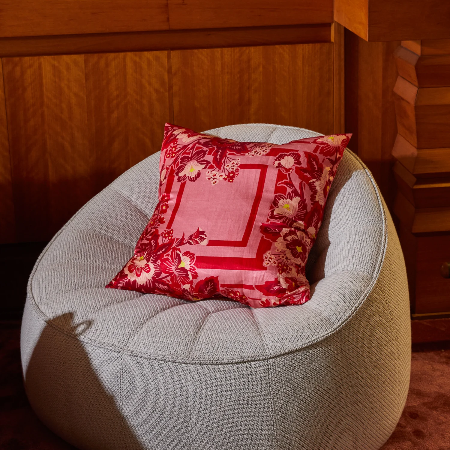 Eliza Silk-Linen Cushion - Primrose - Image 2