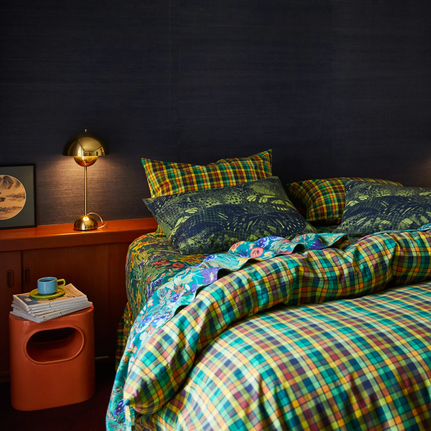 Emilia Linen Pillowcase Set - Ink - Image 5