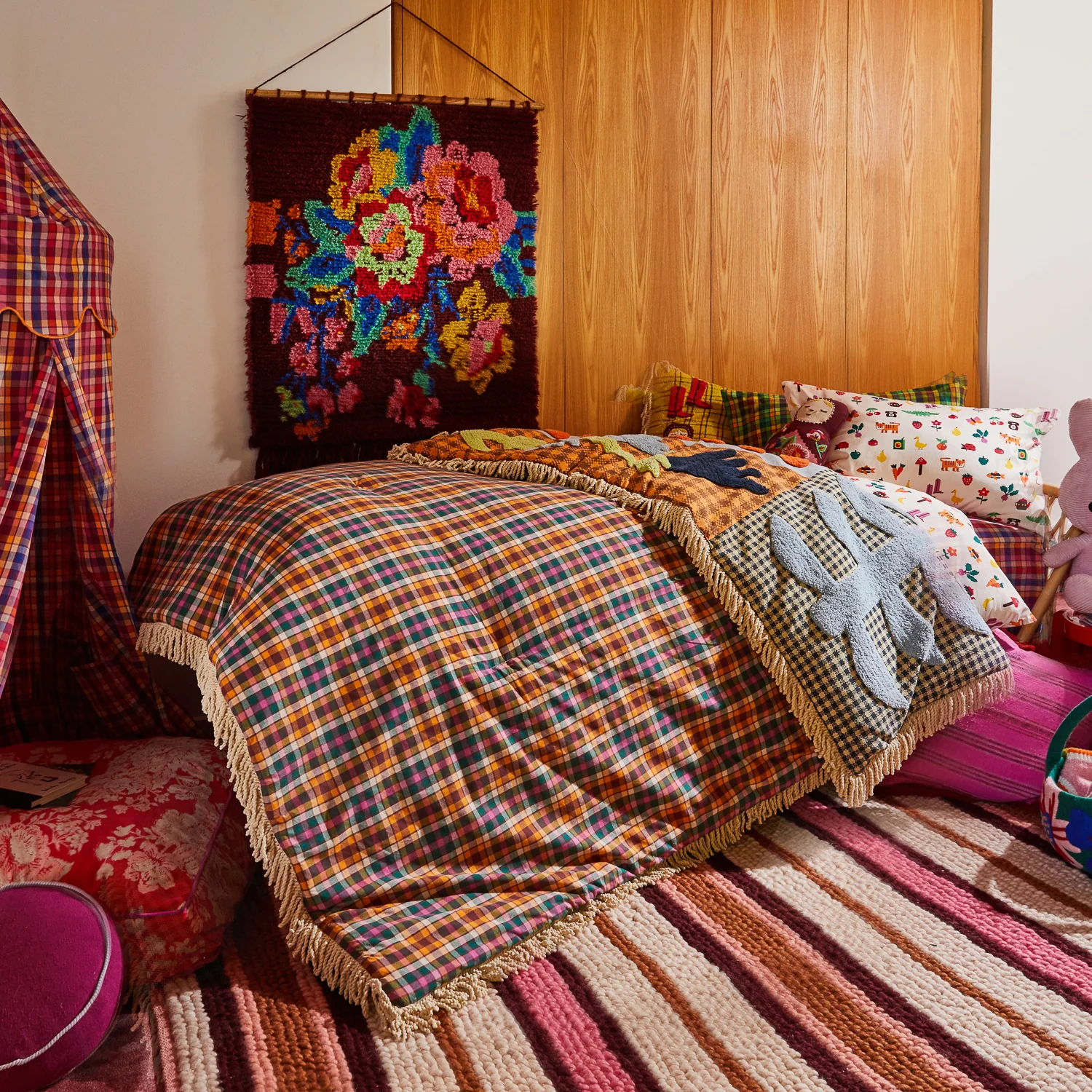 Eva Tufted Bedcover - Image 3