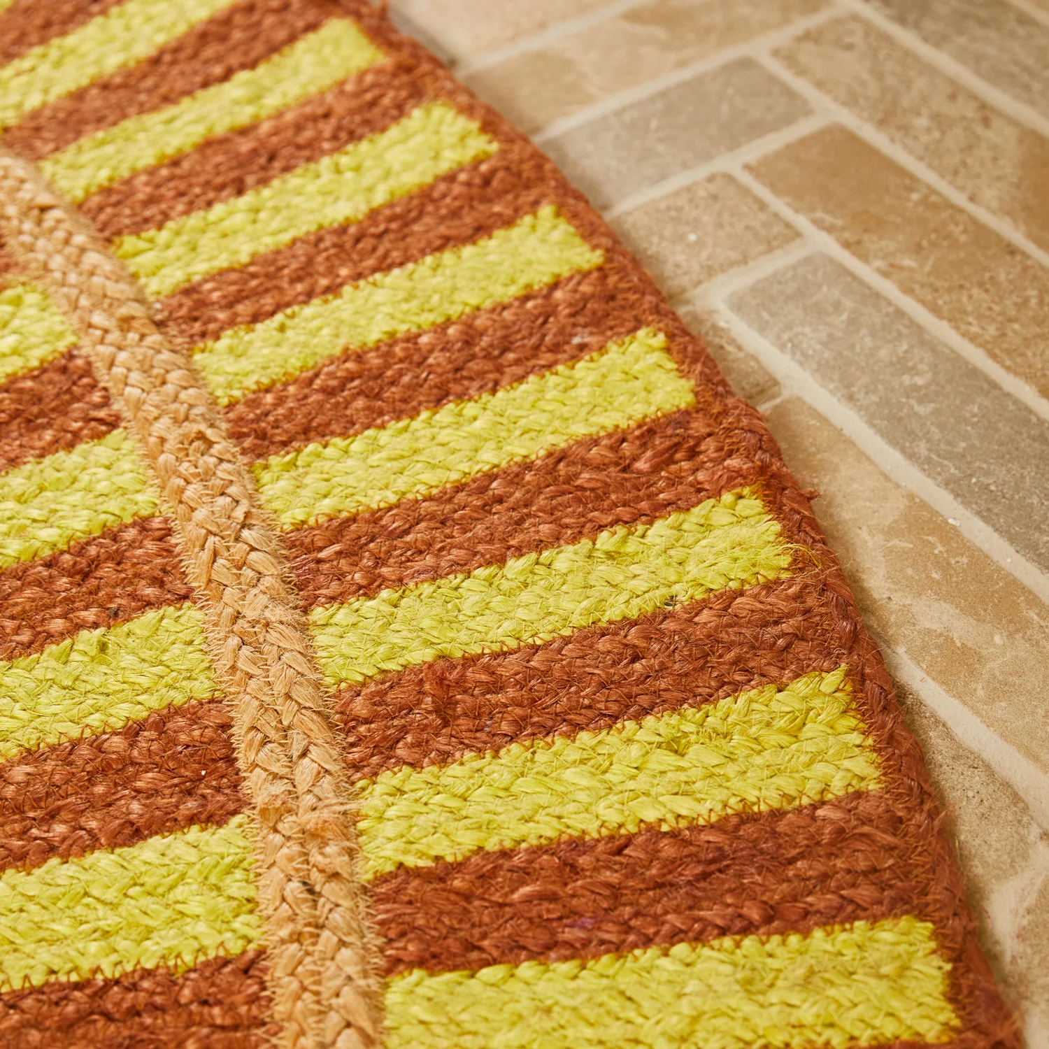 Fernanda Jute Rug - Anise - Image 4