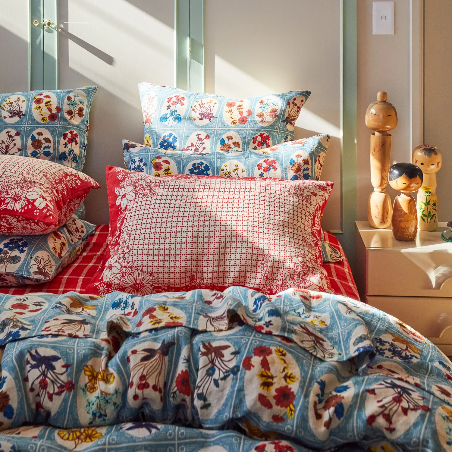 Gigi Linen Sheets - Image 2