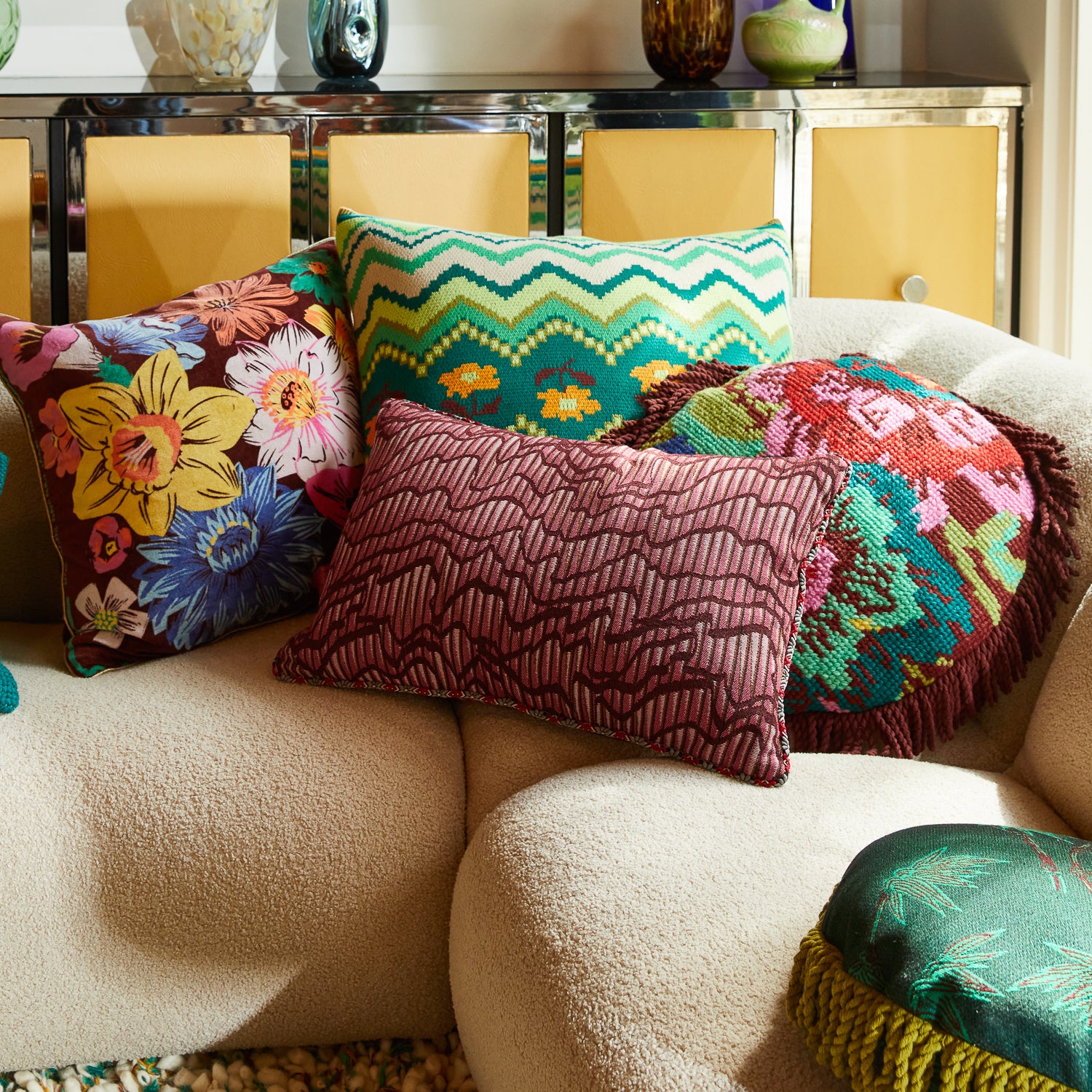 Hanna Jacquard Cushion - Image 2