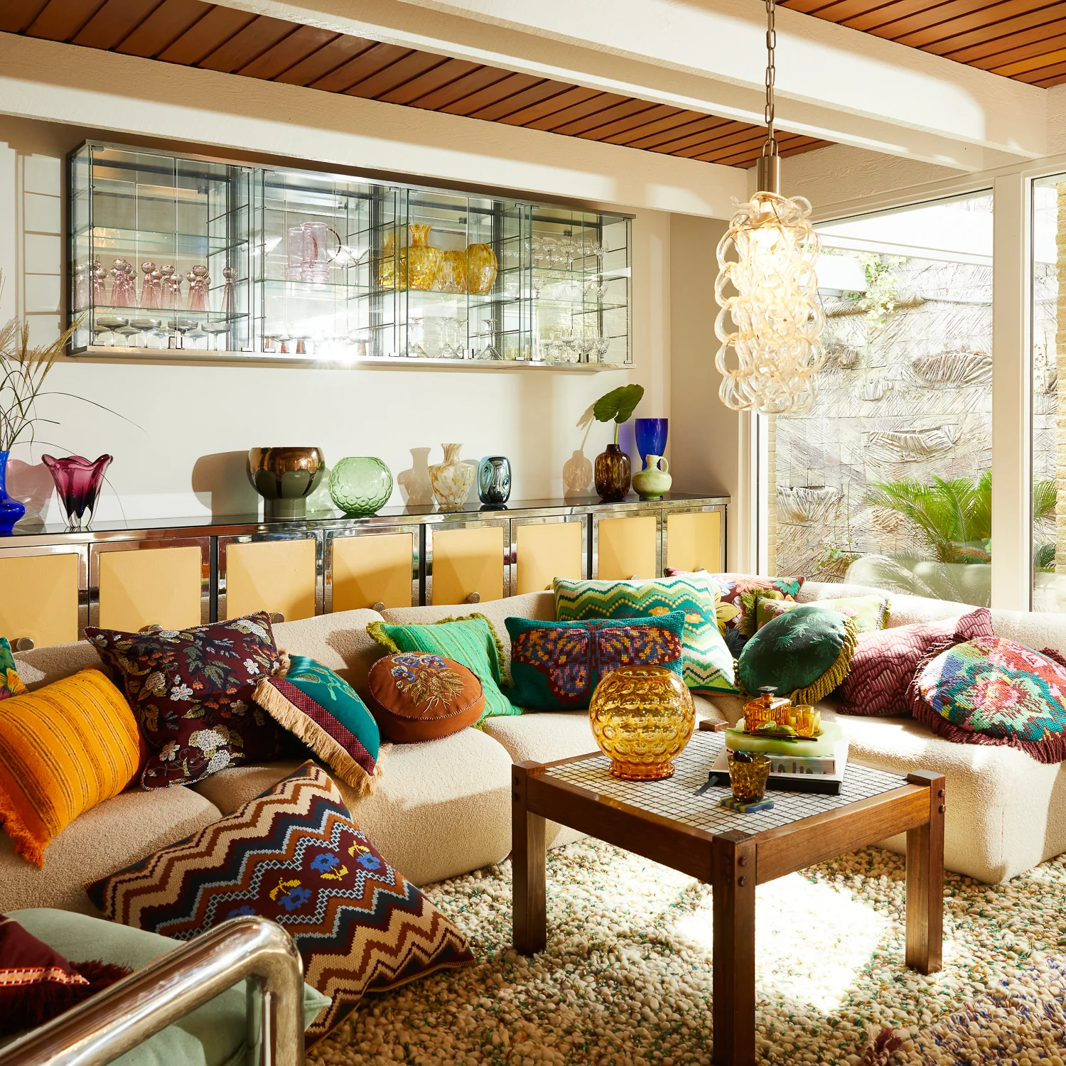 Hanna Jacquard Cushion - Image 6