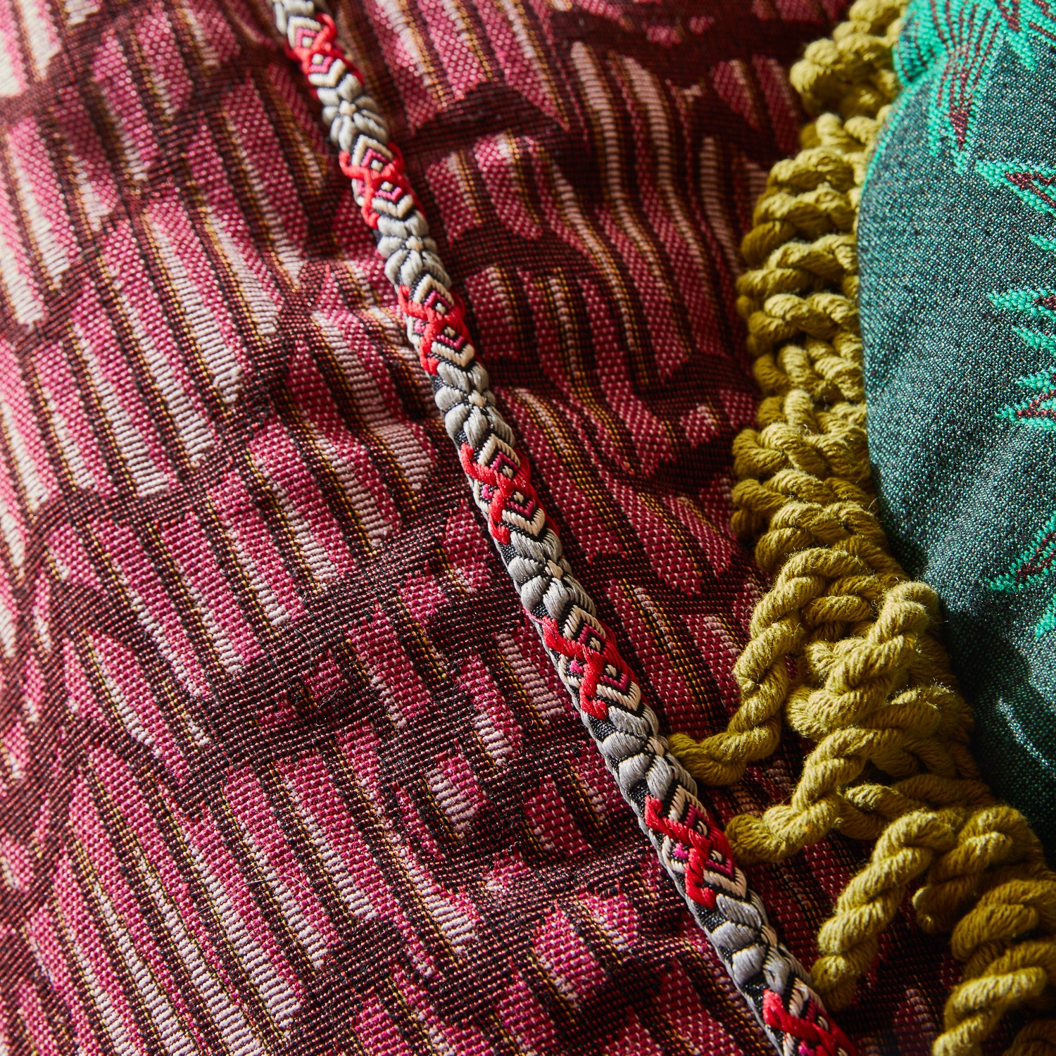 Hanna Jacquard Lounger Cover - Image 3