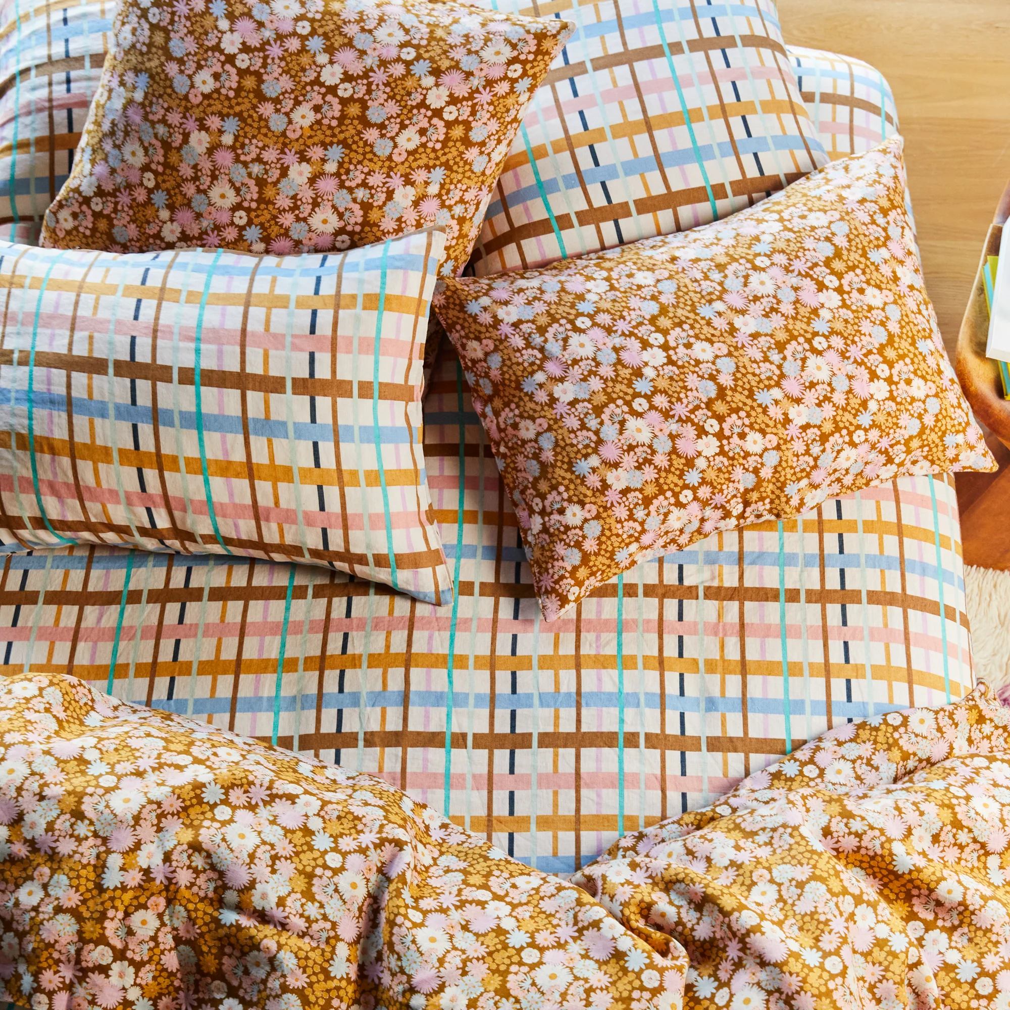 Hayfolk Linen Pillowcase Set - Image 9