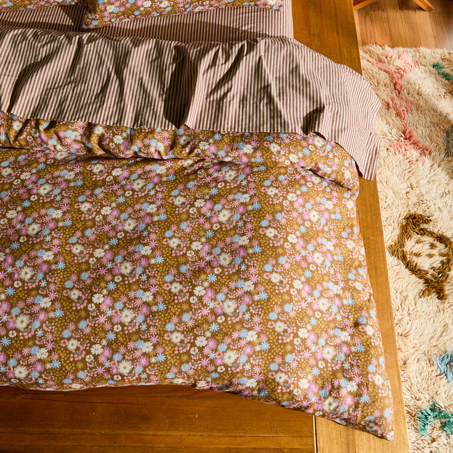 Hayfolk Linen Quilt Cover - Image 3