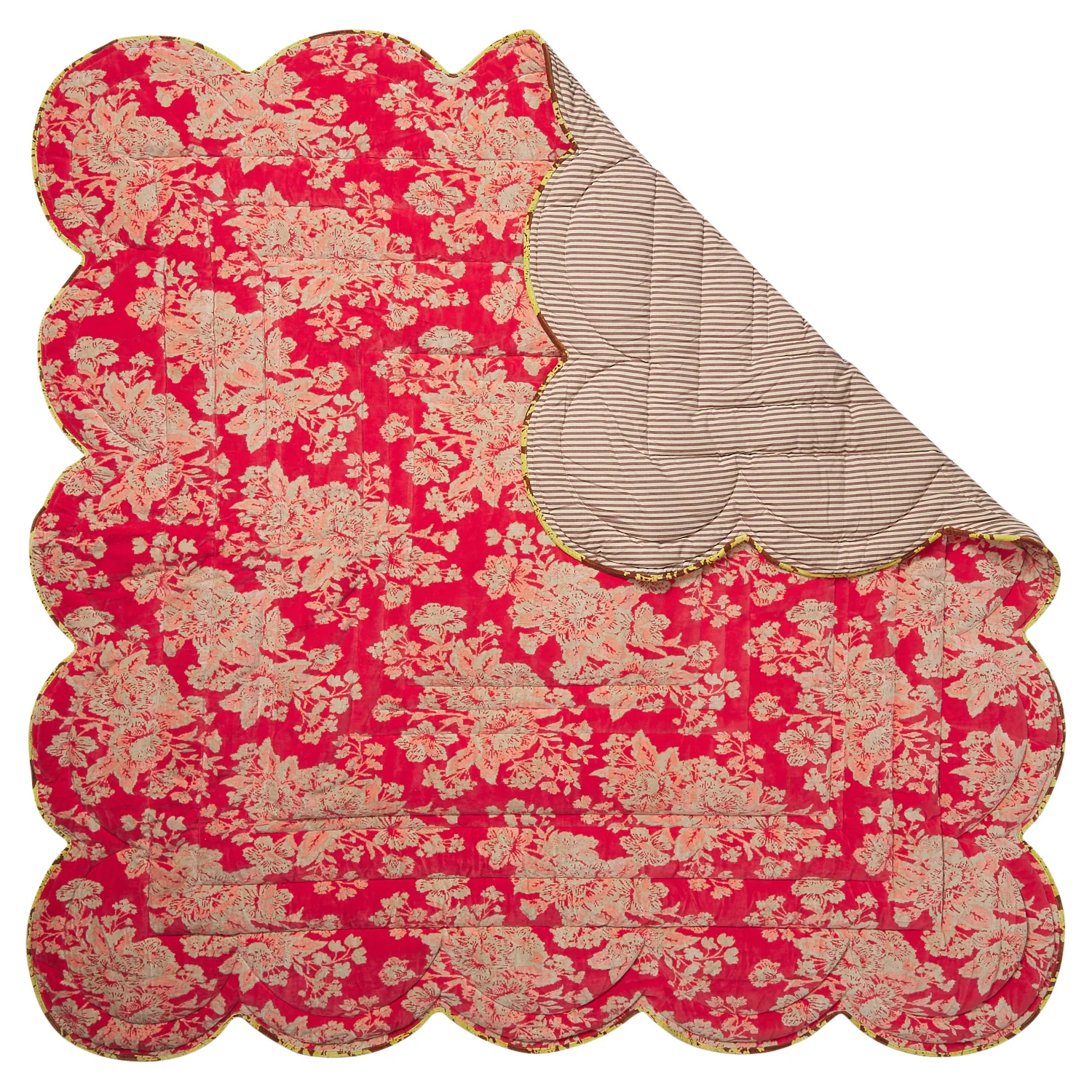 Hazel Scalloped Velvet Bedcover - Image 10