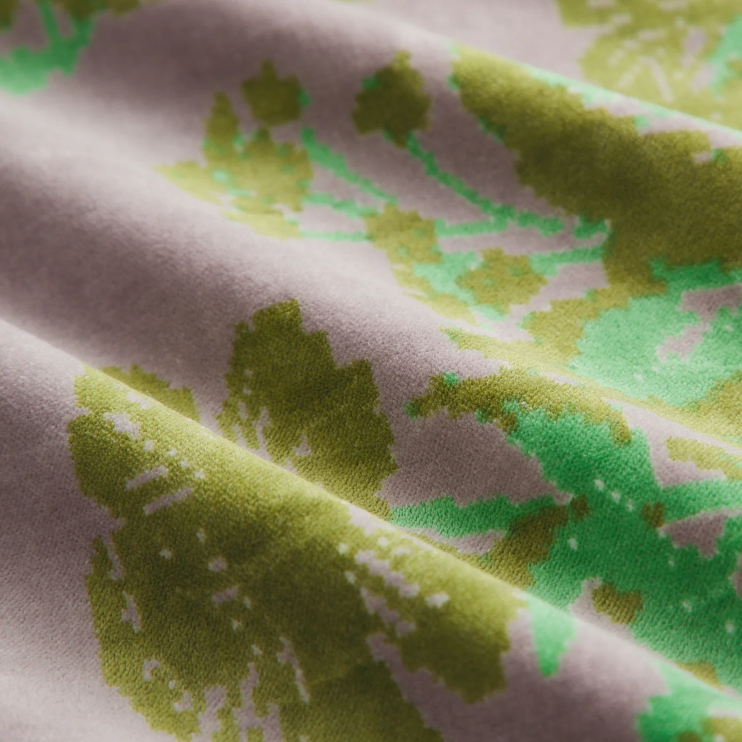 Hazel Velvet Pillowcase - Mink Grey - Image 6