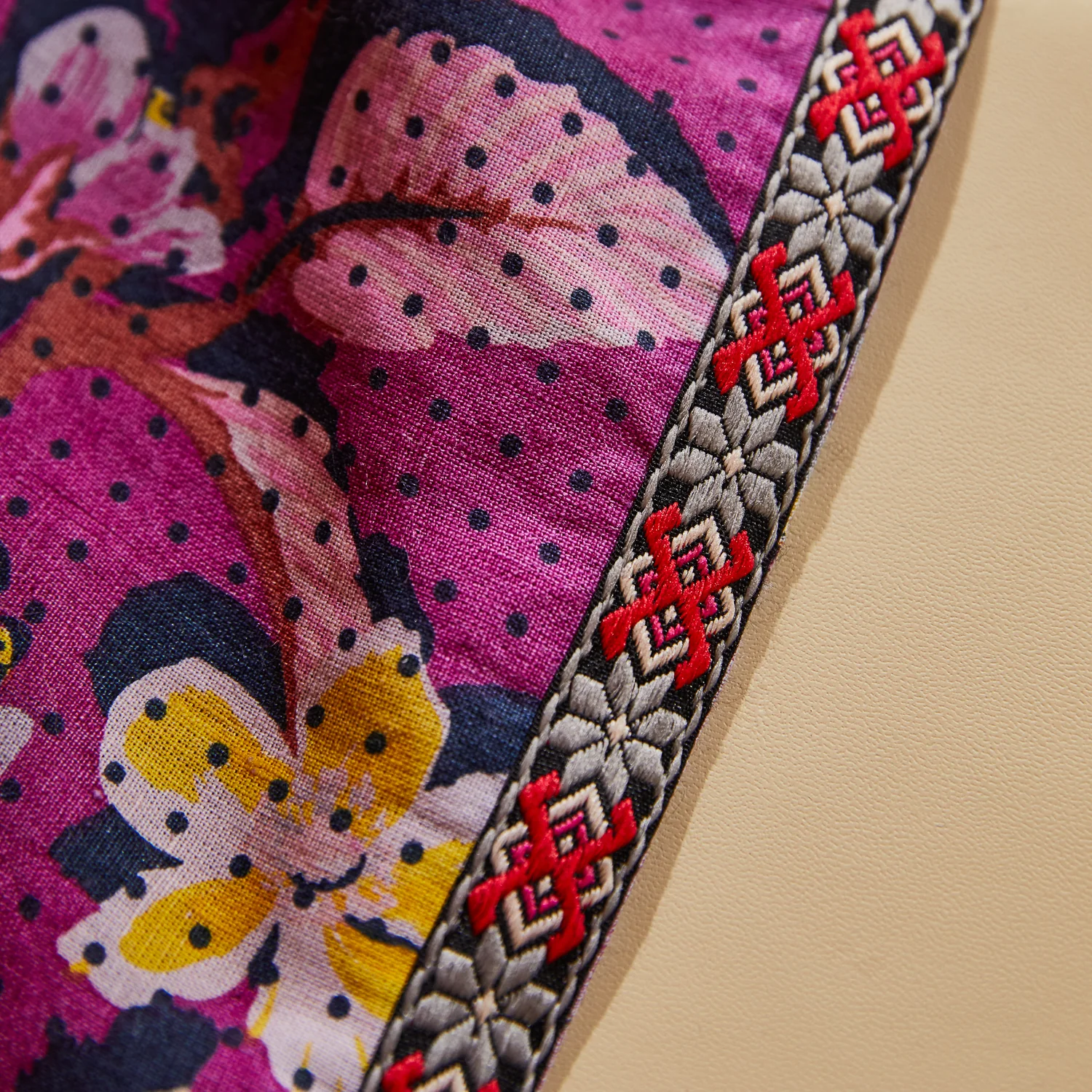 Heidi Table Cloth - Image 6