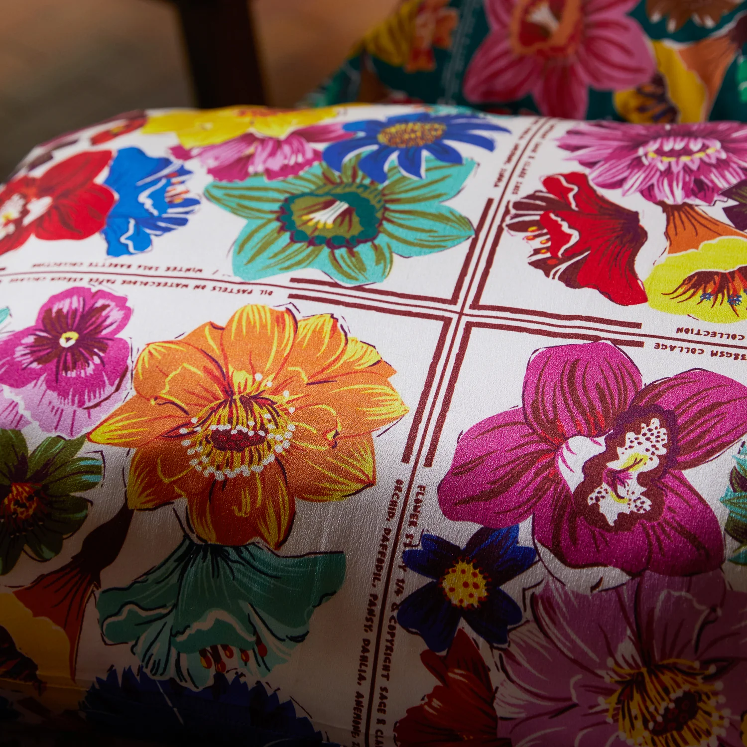 Ines Silk Pillowcase - Porcelain - Image 4