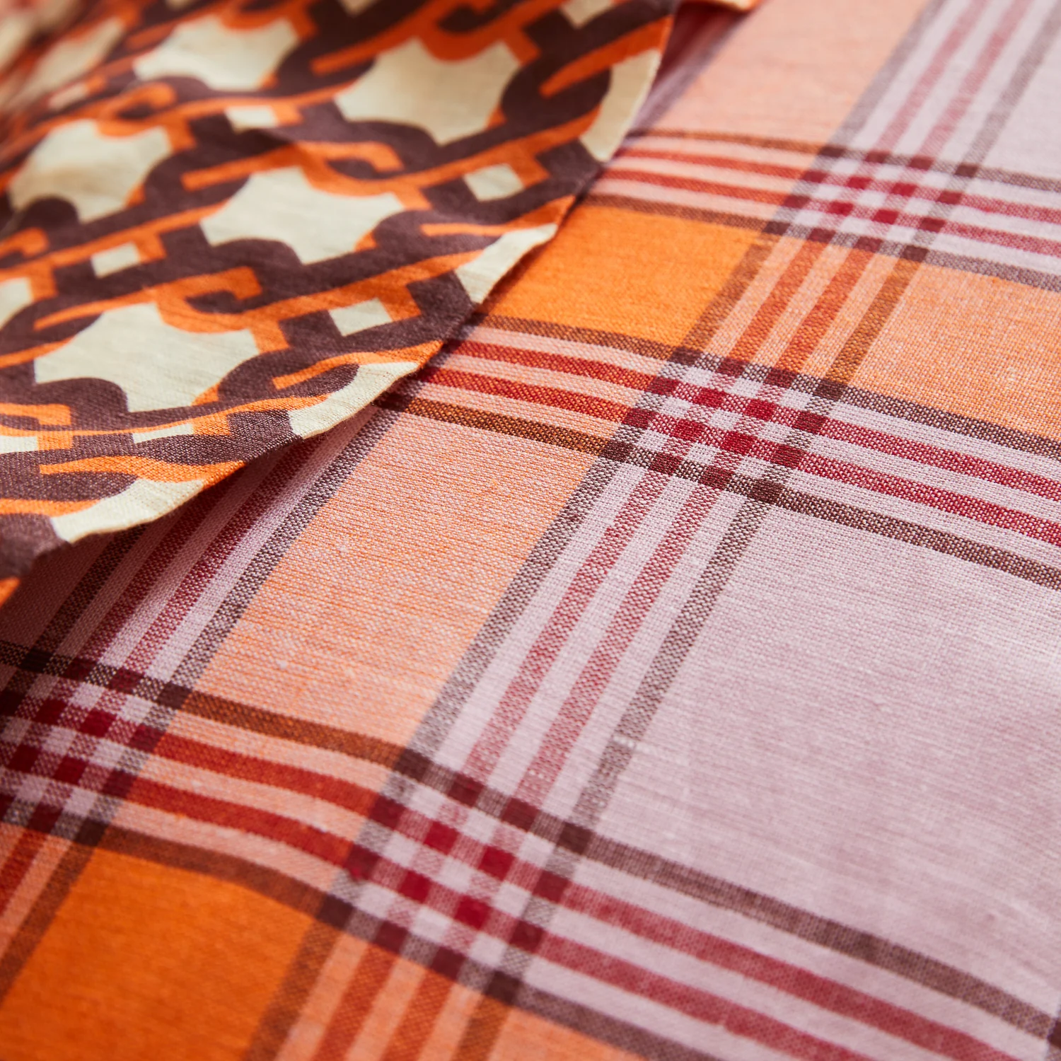 Isla Linen Quilt Cover - Vivid Coral - Image 7