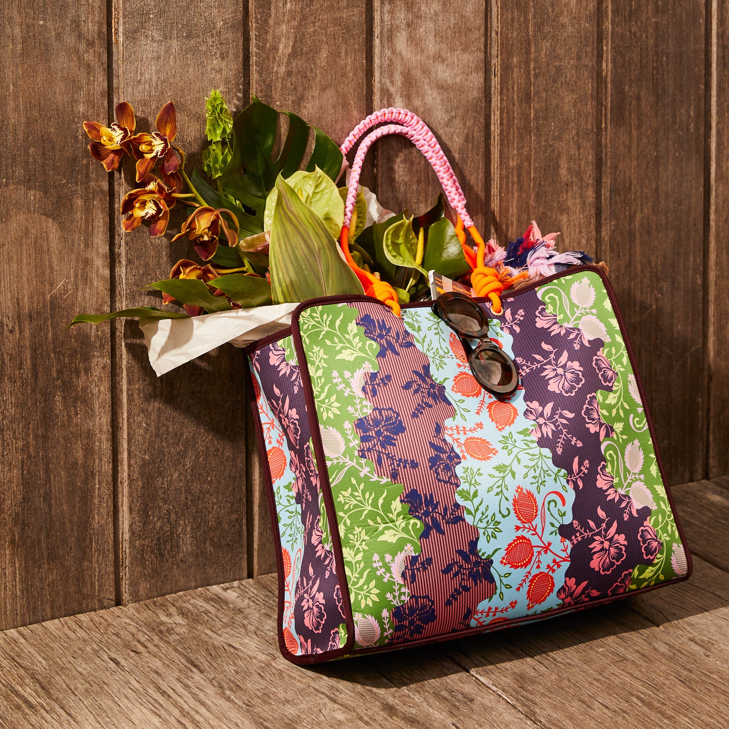 Leilani Tote Bag - Garnet - Image 9