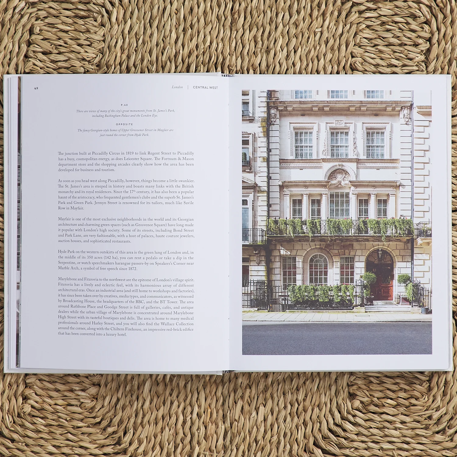 London: The Extraordinary Guide - Image 3