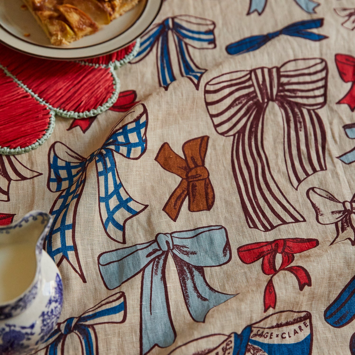 Lottie Table Cloth - Image 9