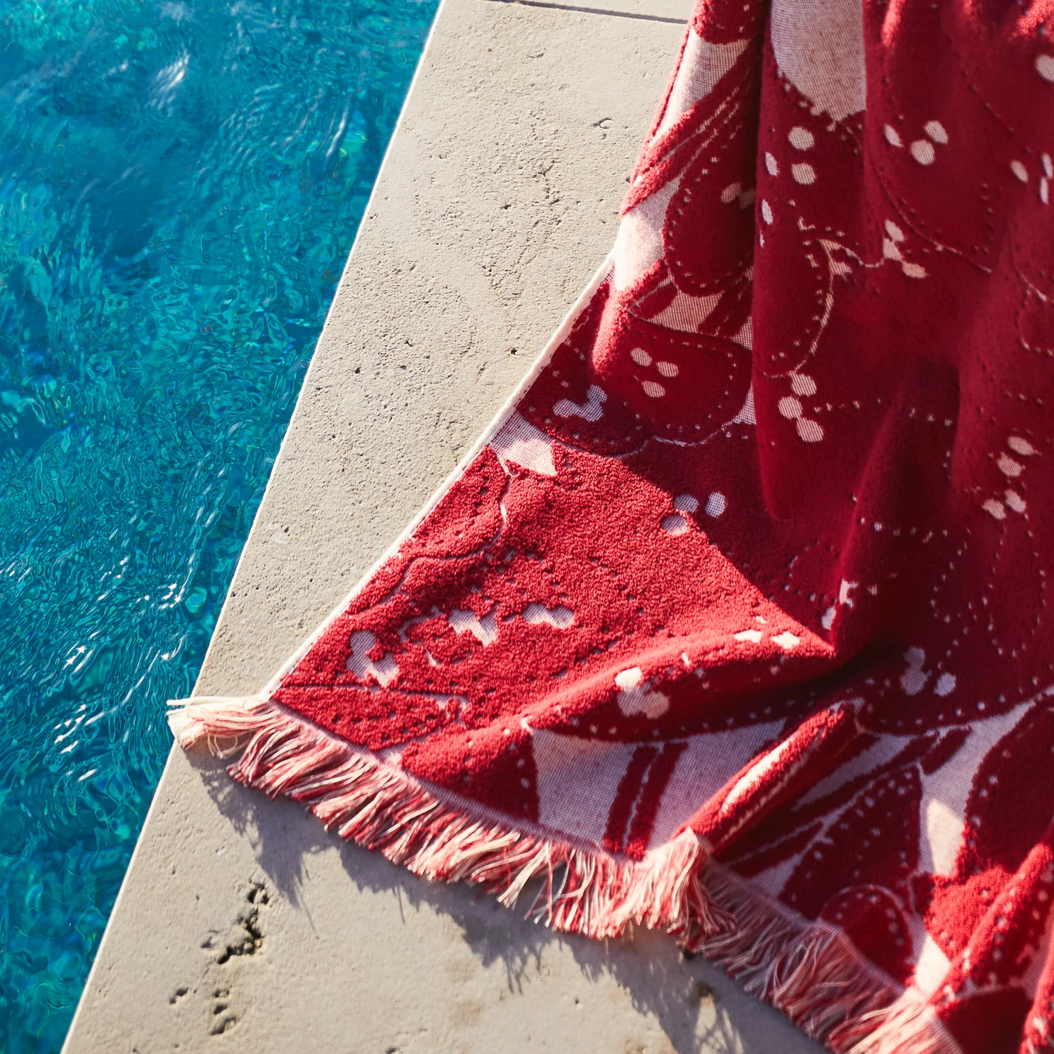 Lucia Bath Sheet - Crimson - Image 5