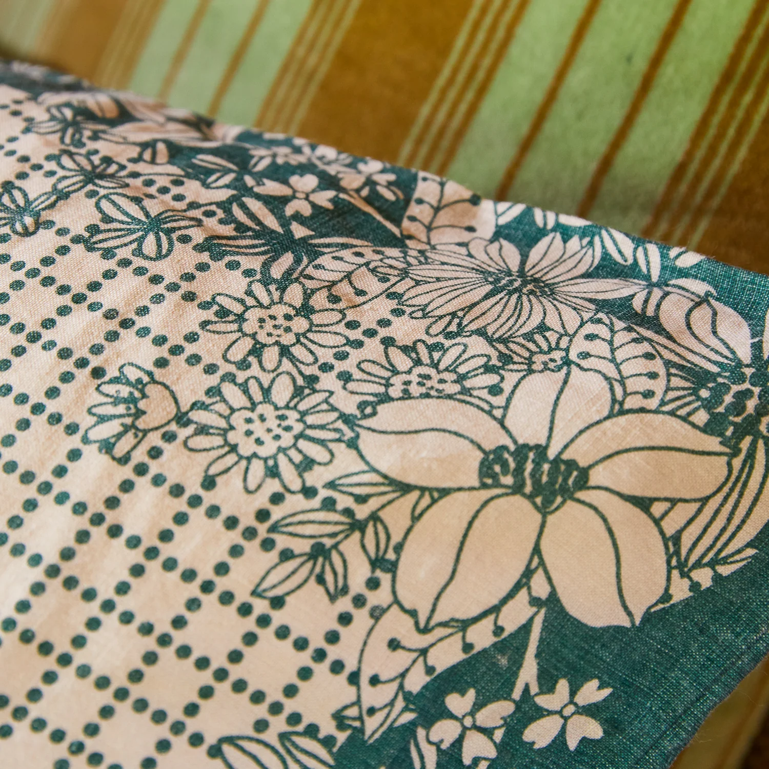 Mallorie Linen Pillowcase Set - Forest - Image 3