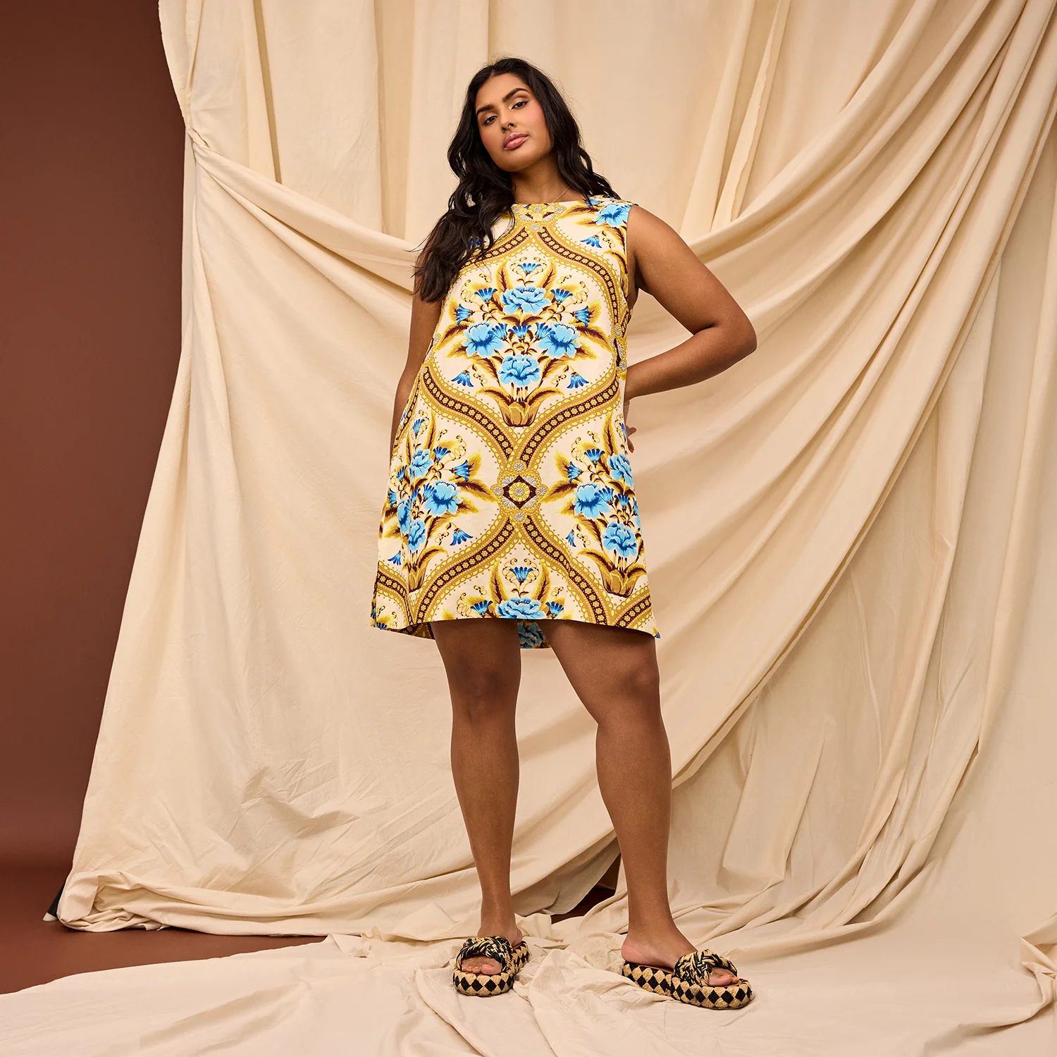 Margaret Shift Dress - Image 4