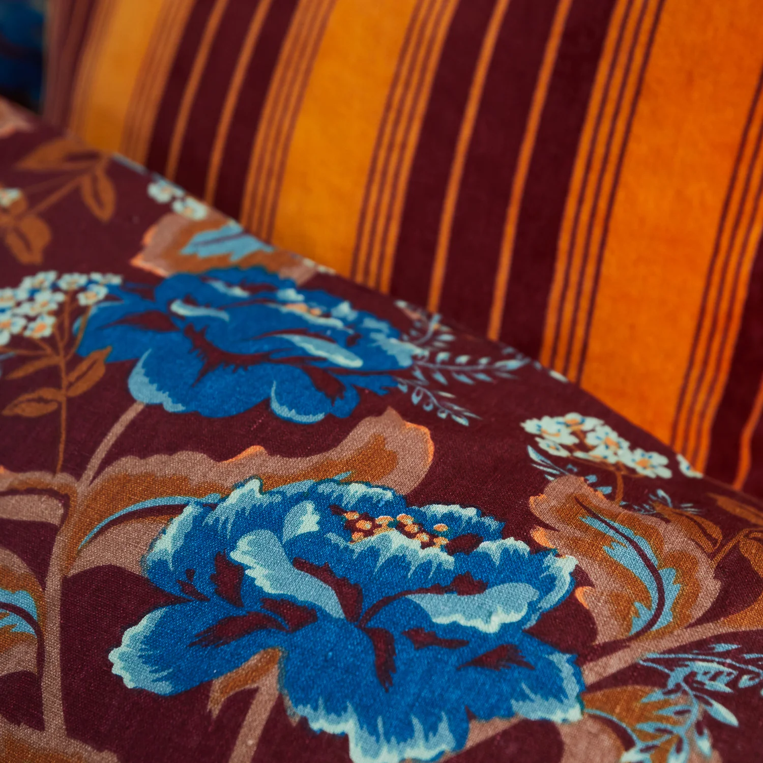 Margot Linen Pillowcase Set - Mahogany - Image 6