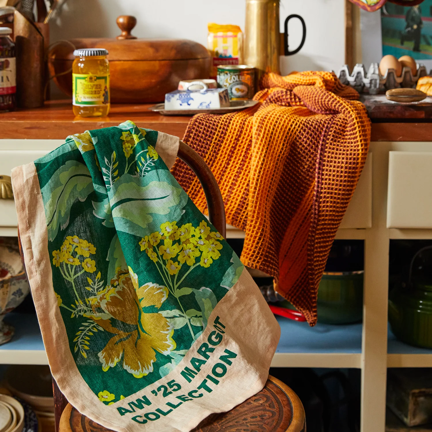 Margot Linen Tea Towel - Image 2