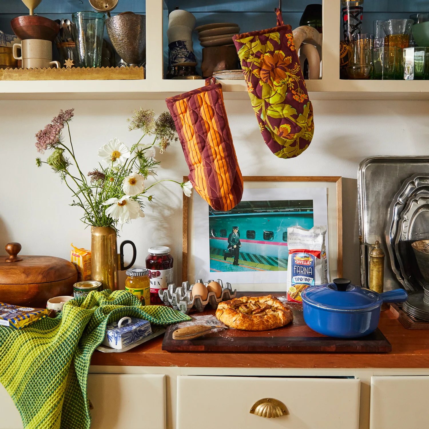 Margot Oven Mitt Set - Image 3