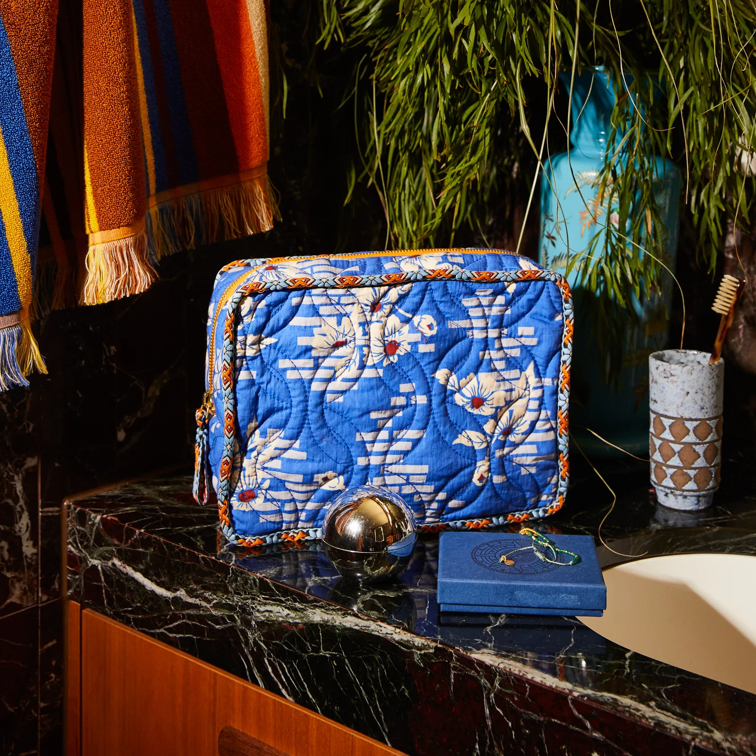 Marta Vanity Bag - Ultramarine - Image 2