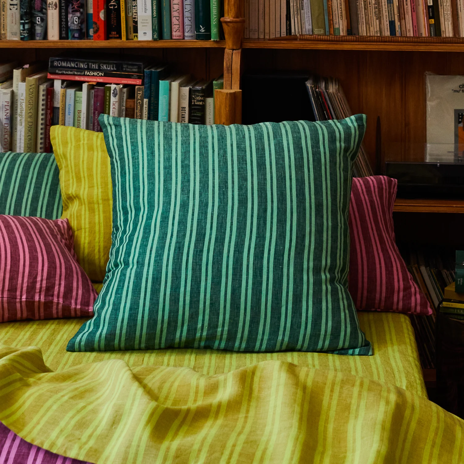 Nadine Linen Euro Pillowcase Set - Forest - Image 6