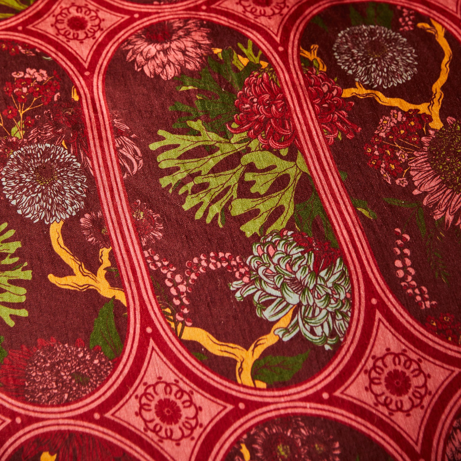Naia Linen Quilt Cover - Garnet - Image 7