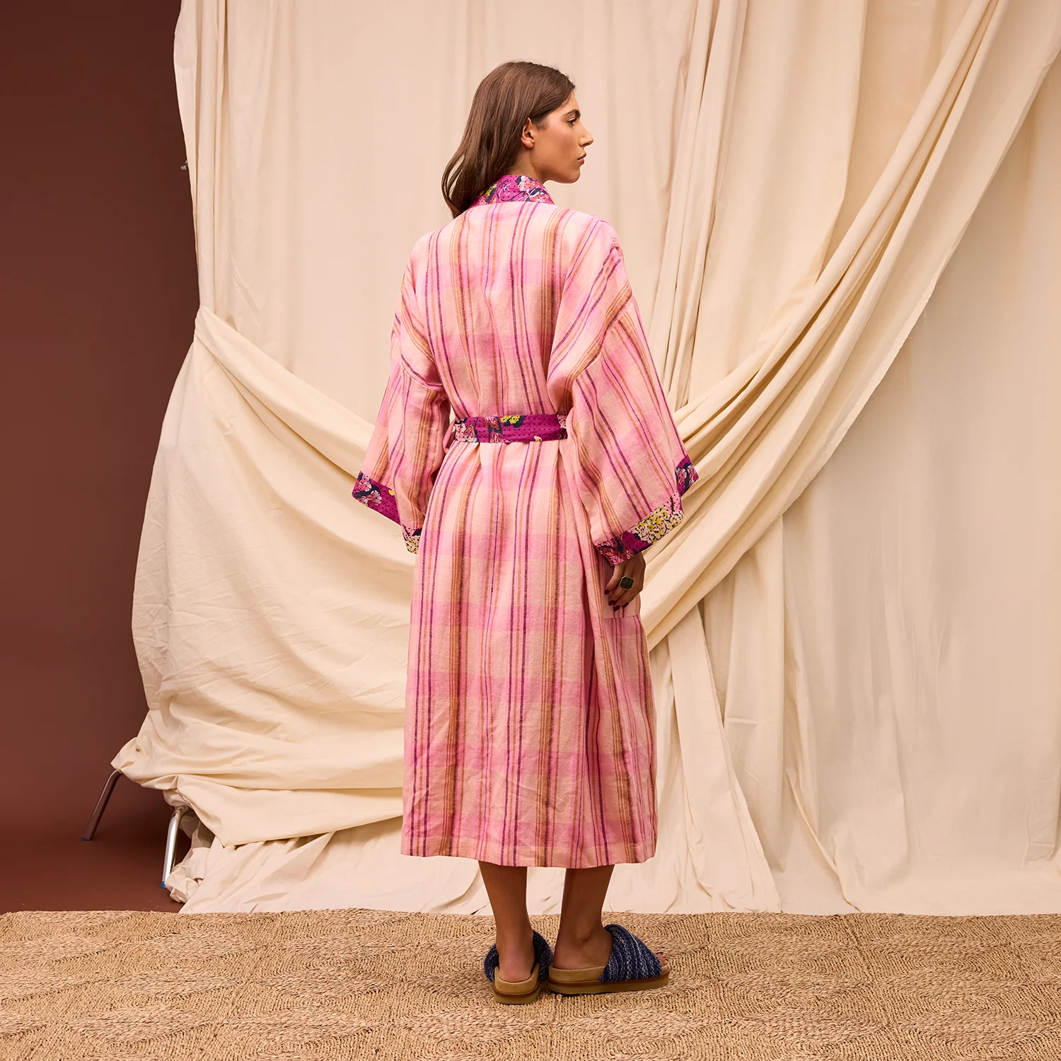 Nicolette Linen Robe - Poudre - Image 5
