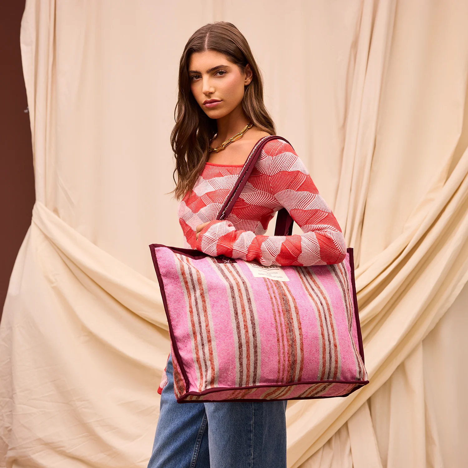Nicolette Woven Tote Bag - Pansy - Image 2