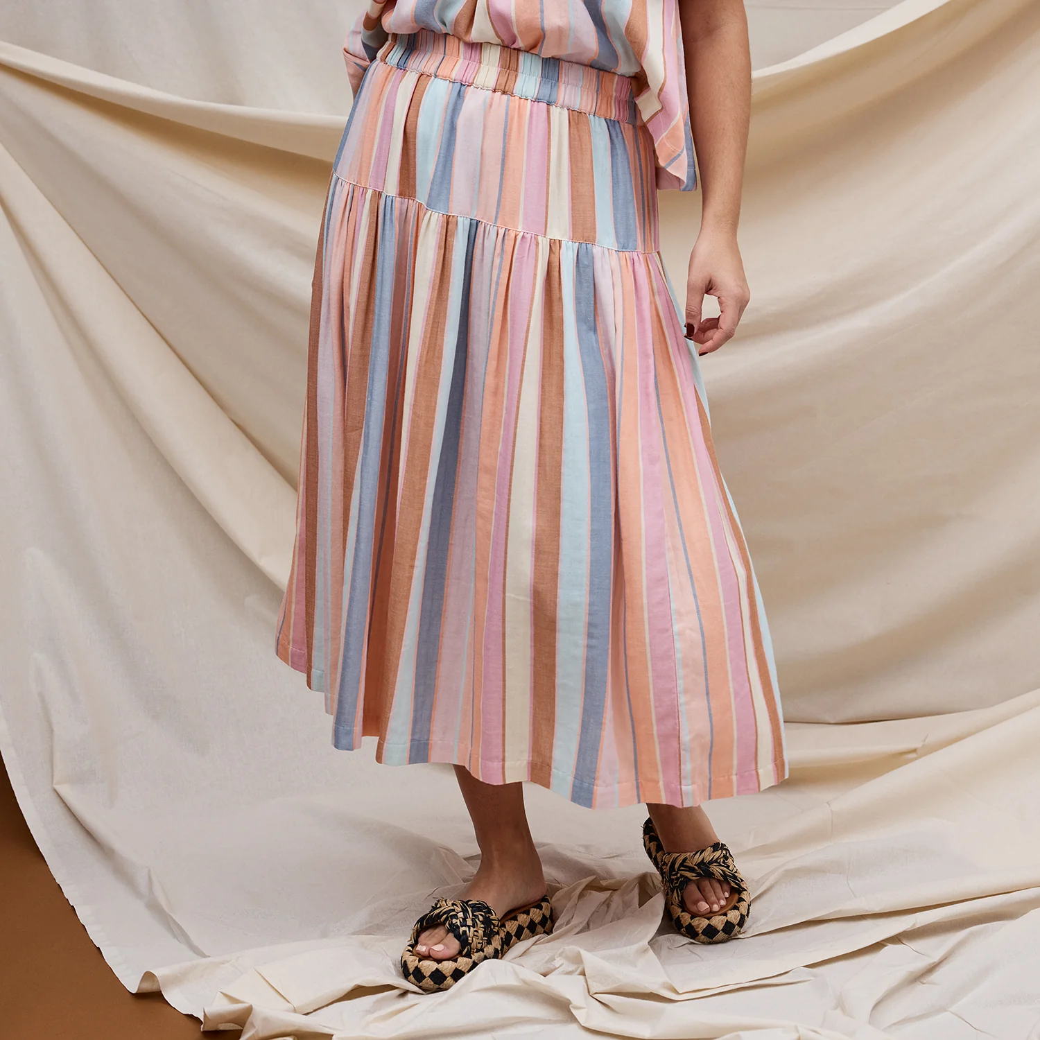 Nila Midi Skirt - Image 2