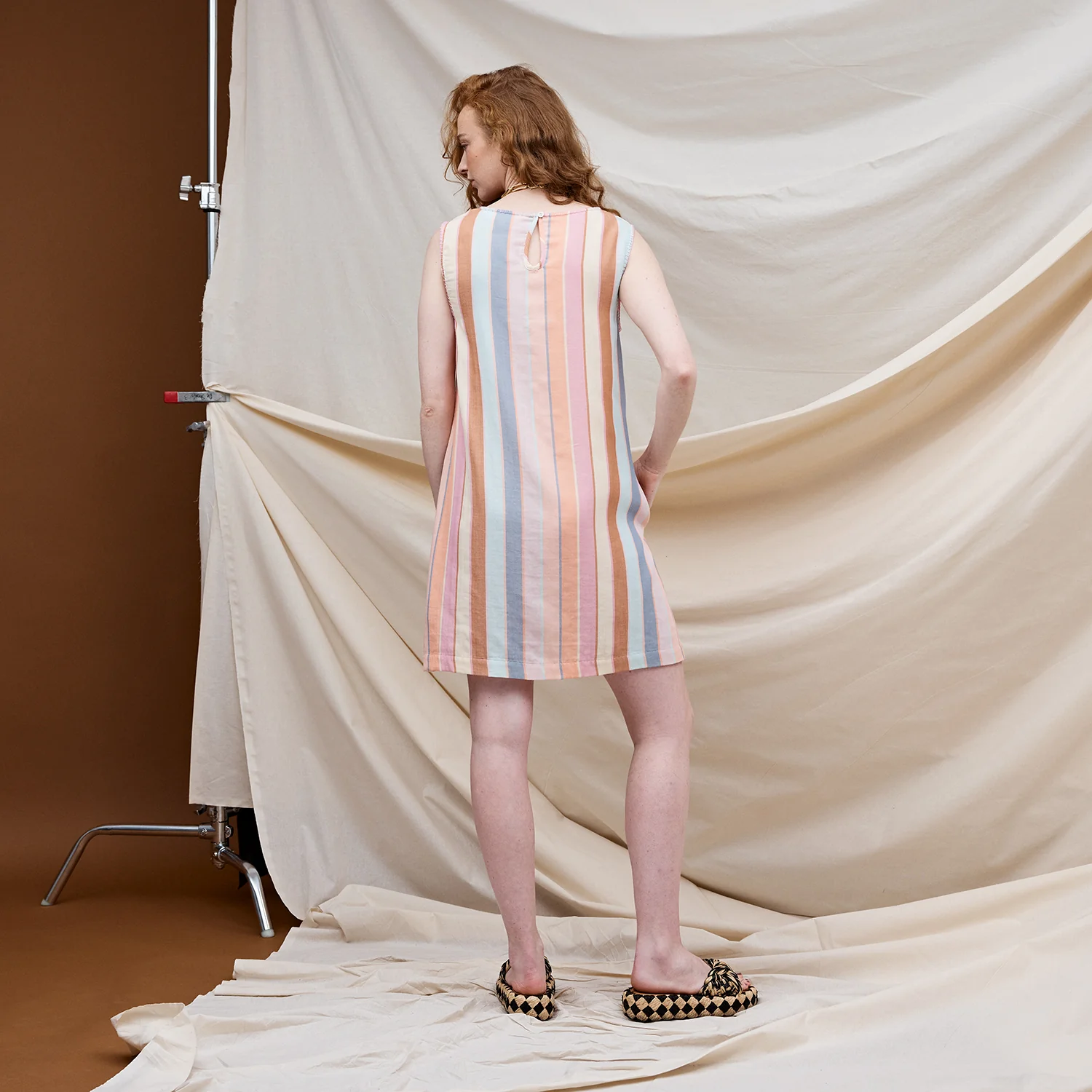 Nila Shift Dress - Image 5