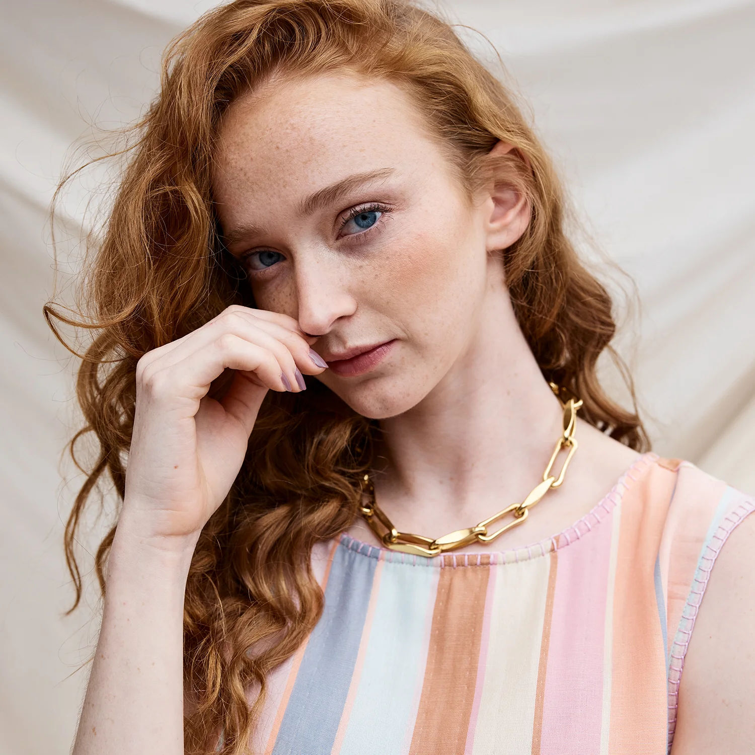 Nila Shift Dress - Image 8