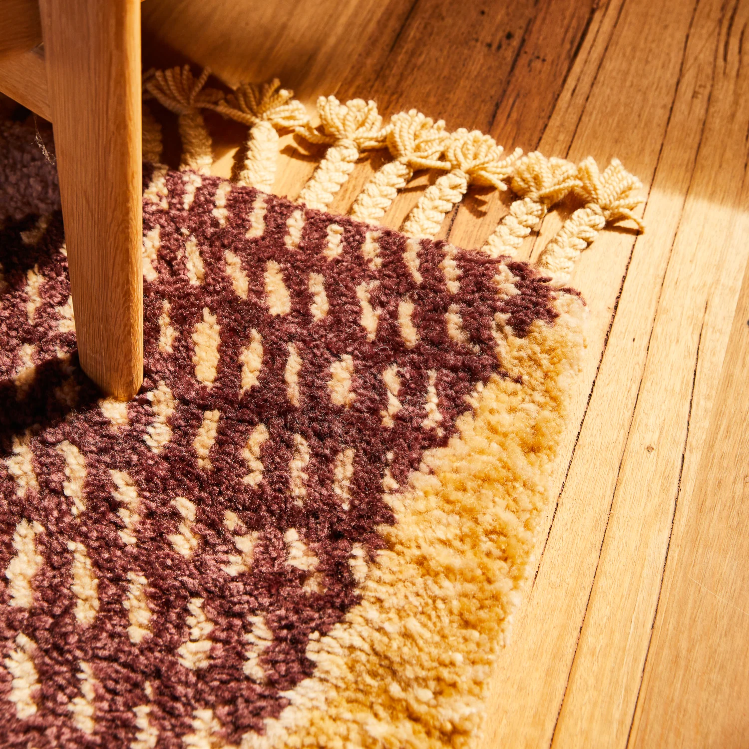 Normandie Tufted Rug - Garnet - Image 6