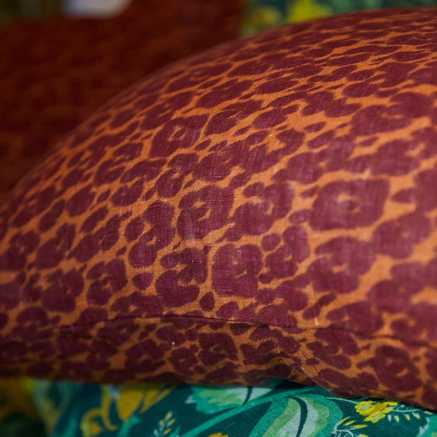 Odette Linen Pillowcase Set - Image 5