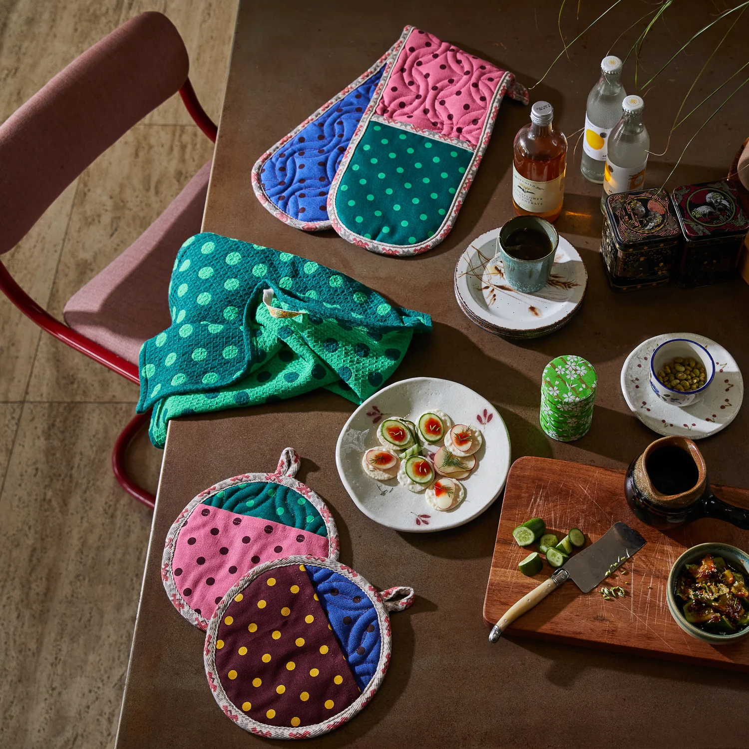 Paige Pot Holder Set - Image 6